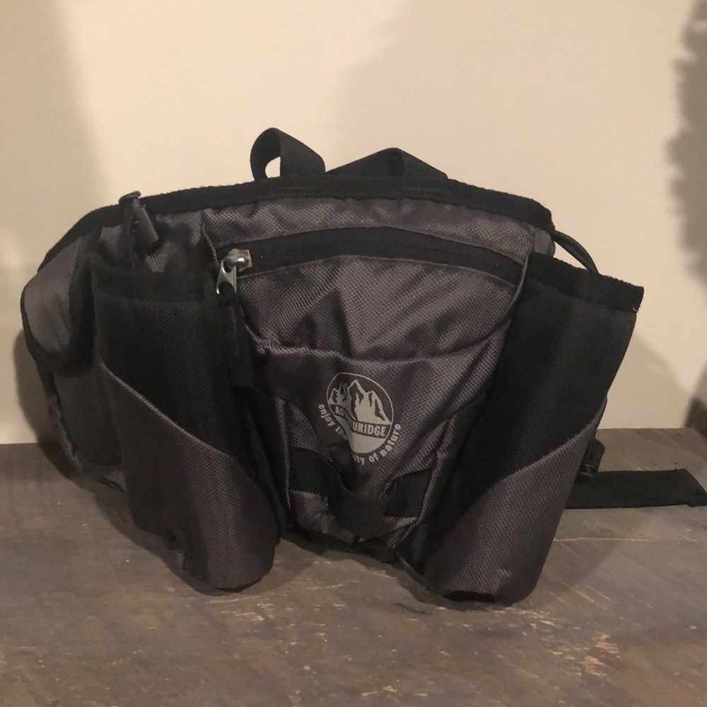 Adventuridge hiking waist bag